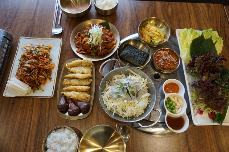 <b>생방송투데이</b> 멸치쌈밥 맛집 깔끔하고 알차던 콤비식당