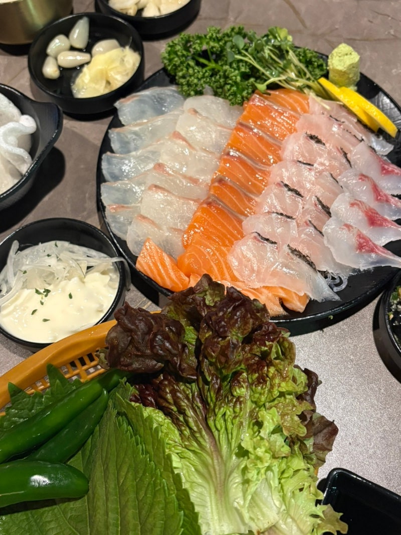 부산 광안리 늦게까지 술집 횟집 광안어시장