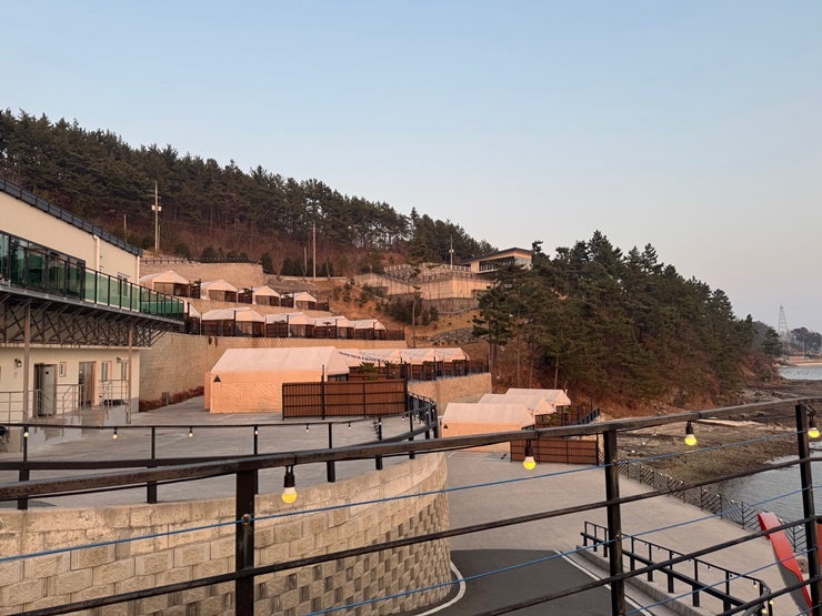  사천 글램핑 비토섬 더뷰인비토 글램핑 아름답고 청결한 곳