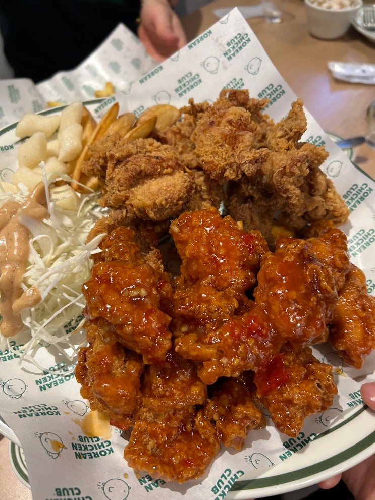  [용산역] 막차까지 치맥을 즐기기 좋은 햄버거/치킨 맛집 <코리안치킨클럽>
