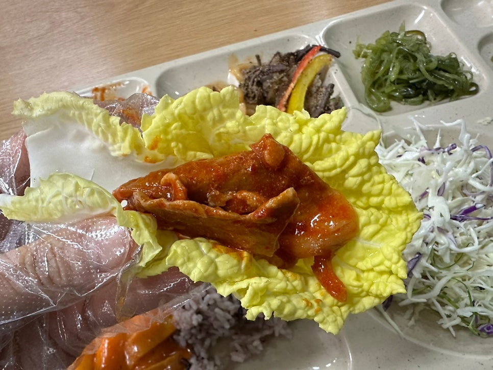 맛장금한식뷔페 사진 6