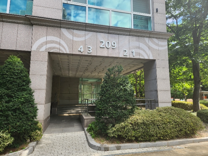  용인 기흥 신동백롯데캐슬에코 2단지 급매보다 저렴한 4억대 아파트 매매 기회, 권리분석 실수 시 보증금 몰수 위험 주의 2024타경89032