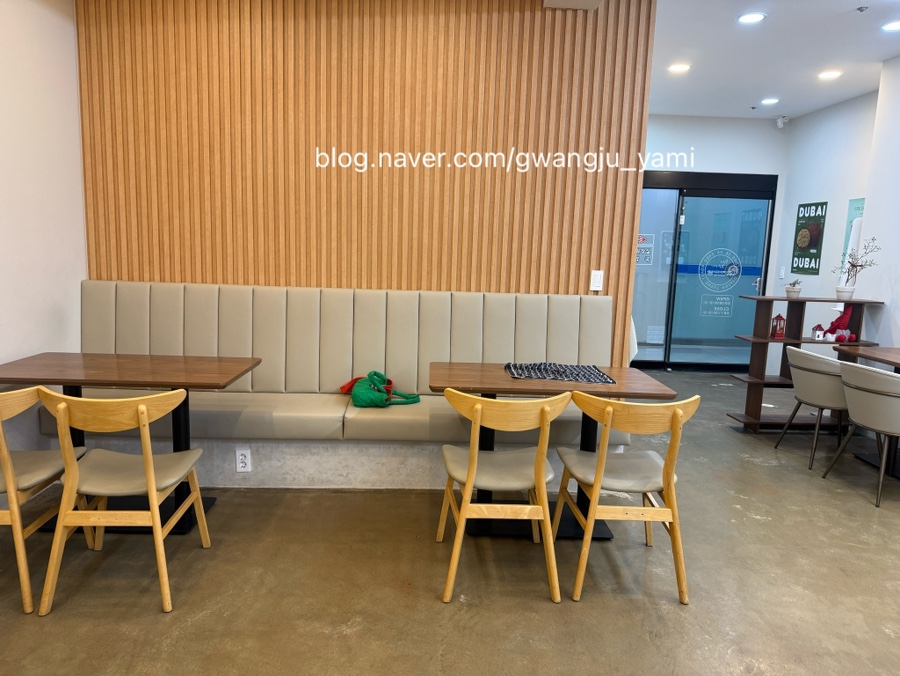 청자다방 금호월드점 사진 6