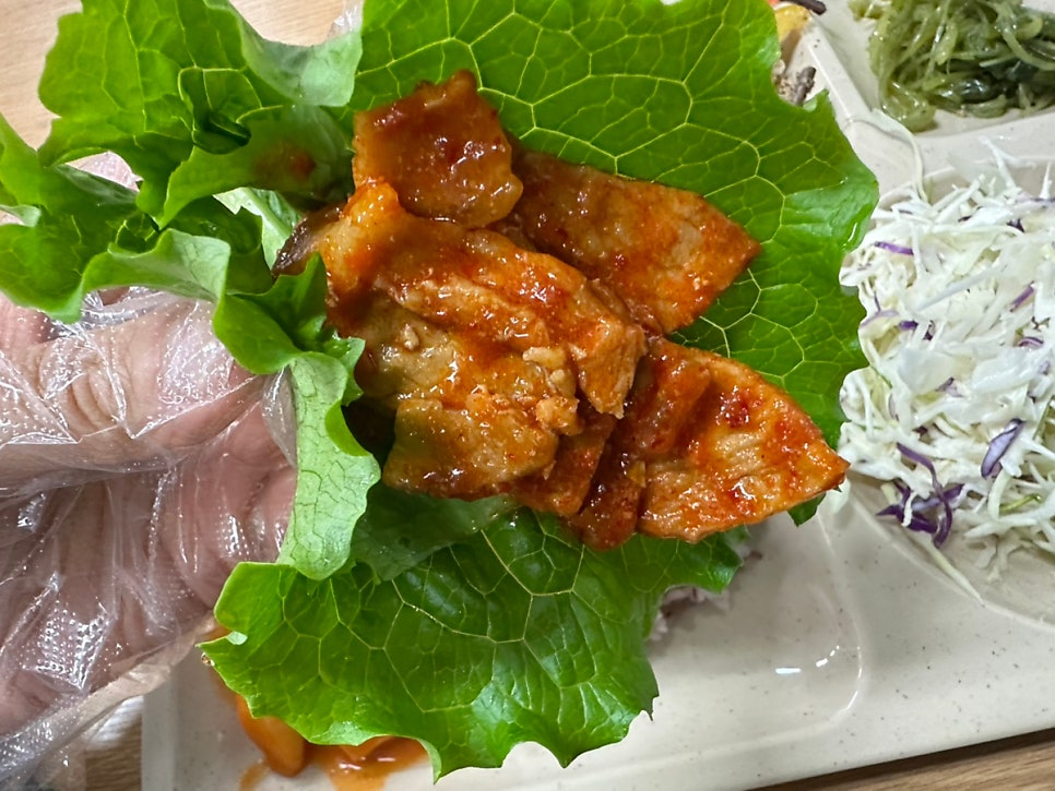 맛장금한식뷔페 사진 5