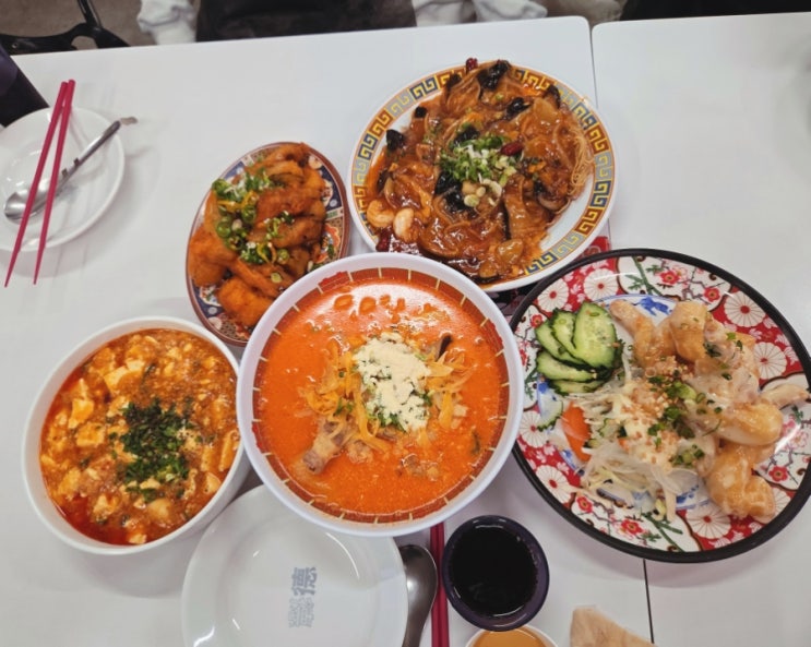  덕클 창원점 홍콩감성 지대로인 가게 퓨전 음식 후기