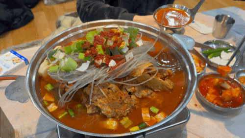  오산역 맛집 '오산깍두기집 본점' 감자탕 40년 된 로컬 맛집