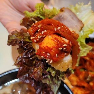 광화문 맛집 족발 감자탕 마늘보쌈 회식장소 족발야시장&무청감자탕 광화문점 24시영업