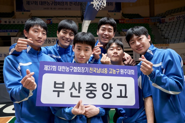  영화 리바운드 재개봉 | 장항준 감독의 또 다른 매력적인 영화