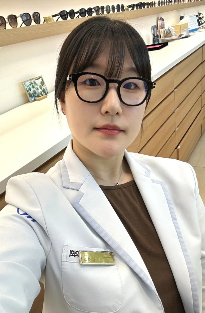 톰포드 TF6000 이청아 안경 소량 재입고! 꾸안꾸 명품 연예인 안경 추천 (금천구 안경마당)