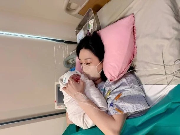 '46세' 오상진, 두 아이 아빠 됐다…♥김소영 둘째 득남 "이제 네 가족"