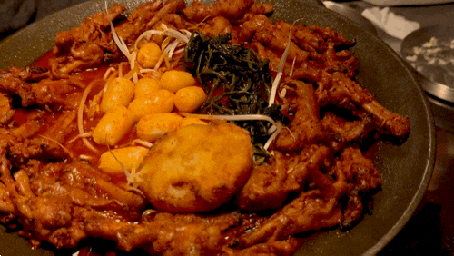  [신당] 짚뿔닭발, 불향 가득한 꾸덕한 국물닭발