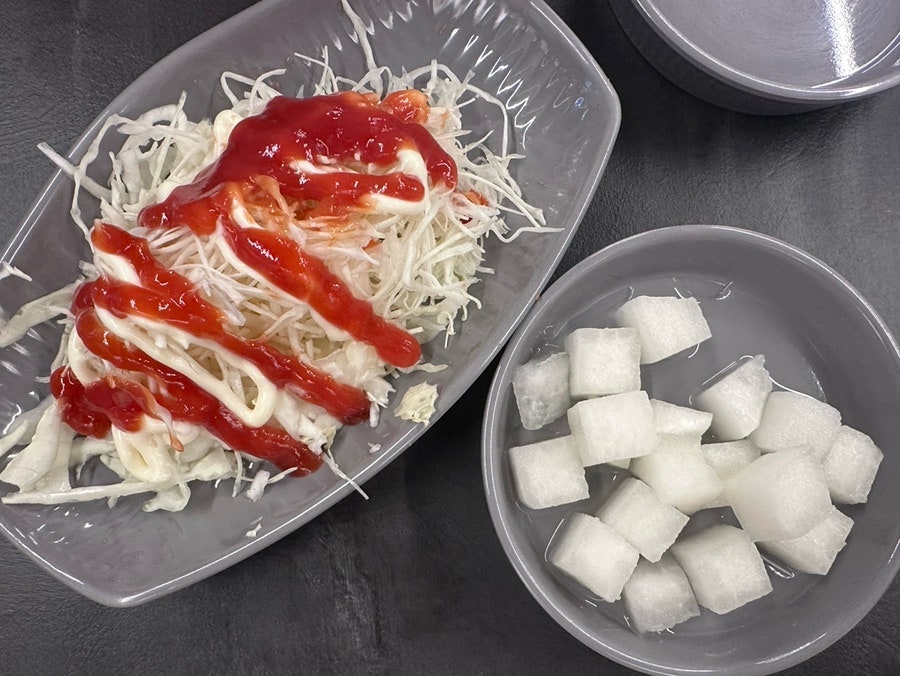 꾸브라꼬숯불치킨 광주일곡점 사진 5