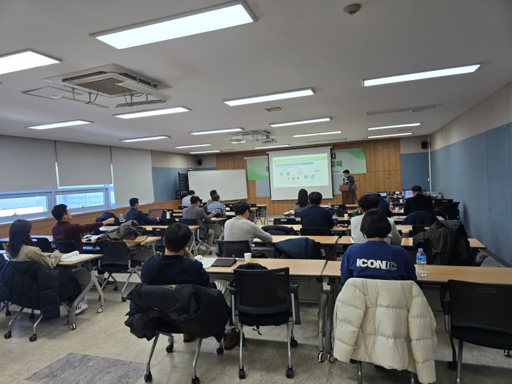  화상회의장치설치업체 줌 웨비나 유튜브 송출 하이브리드 행사 운영