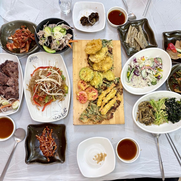  진주 신안동 산청각 건강한 밥상 오곡밥 한정식 1인 18,000원의 행복