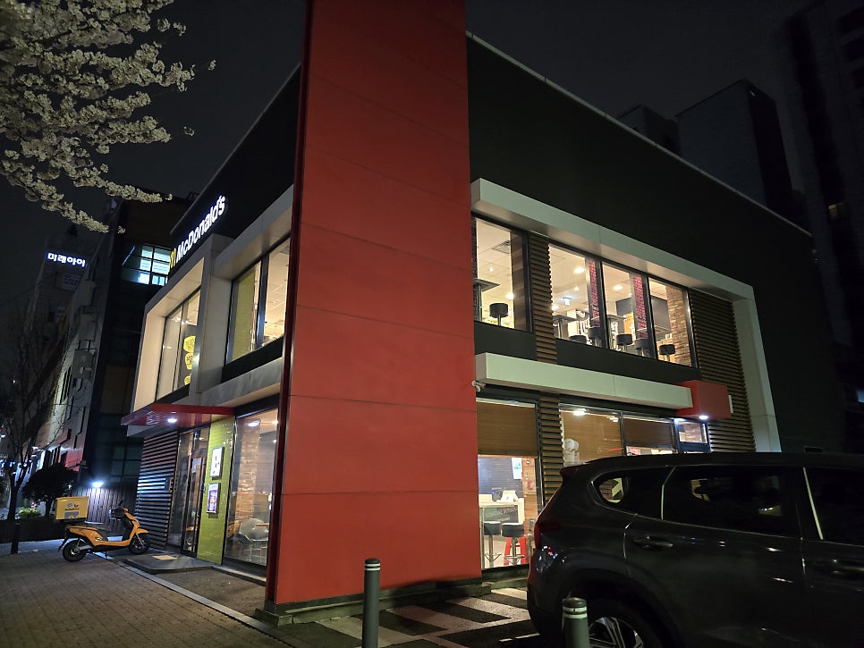 맥도날드 염창DT점 사진 2