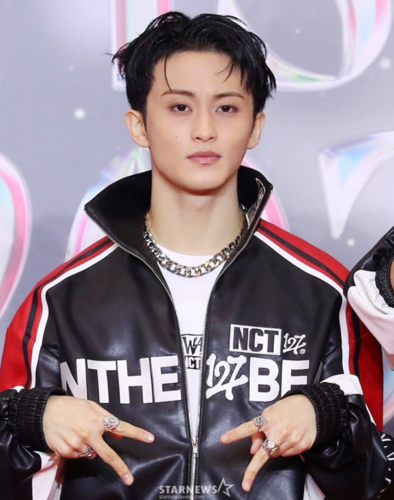 마크, NCT 10년 만에 탈퇴 "꿈을 제대로 찾아 다이빙하고 싶었다" 자필 편지 공개