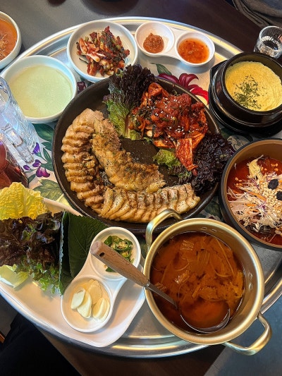 부평 테마의거리 술집 보쌈이 맛있는 뱃놀이