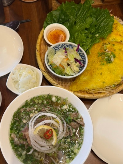 방배동카페거리에서 맛 볼수 있는 쌀국수 마크사이공 방배본점