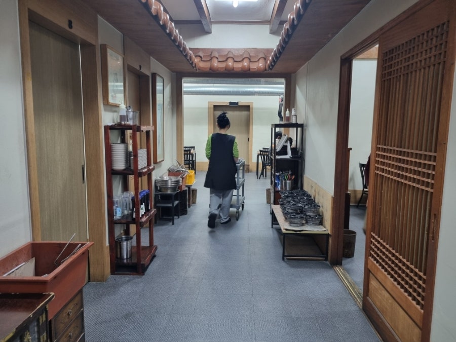 청통한우식육식당 두산점 사진 3