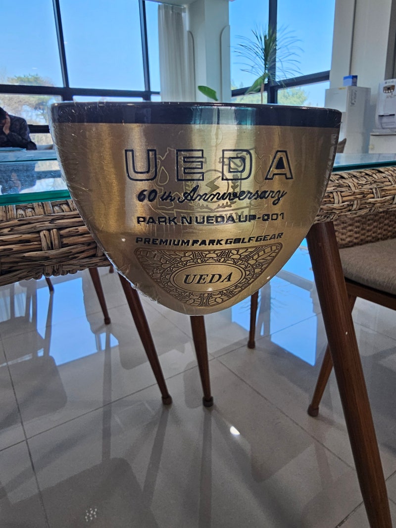 UEDA우에다 파크골프채60주년 기념(헤드 감나무)제조국-일본