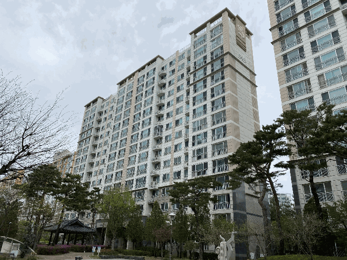  광주 광산구 흑석동 303동 1302호 수완3단지중흥에스-클래스 아파트 경매 3억대 실거주 추천 새별초 인근 급매보다 저렴한 광주지방법원 2025타경32484