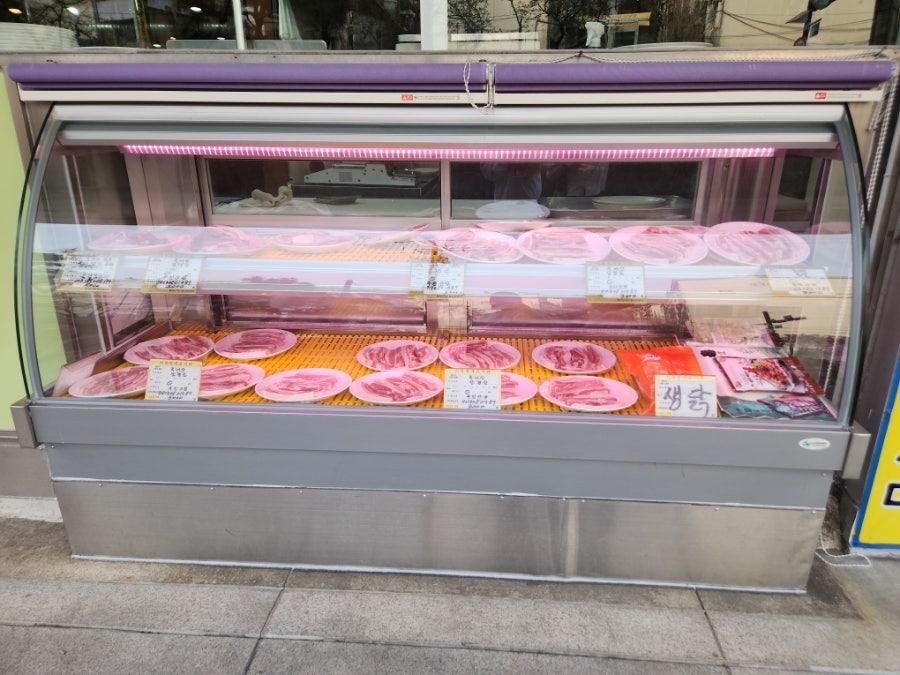 궁전생고기정육점식당 사진 4