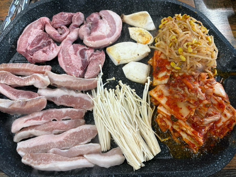 국가대표 안성금산점 사진 1