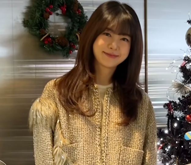 이요원 첫째 딸 벌써 대학생? 시간을 거꾸로 가는 다둥이 엄마의 놀라운 자기관리