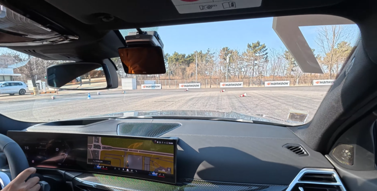  BMW 드라이빙 센터 후기… 스타터팩 - M340i 풀악셀 밟아봤습니다