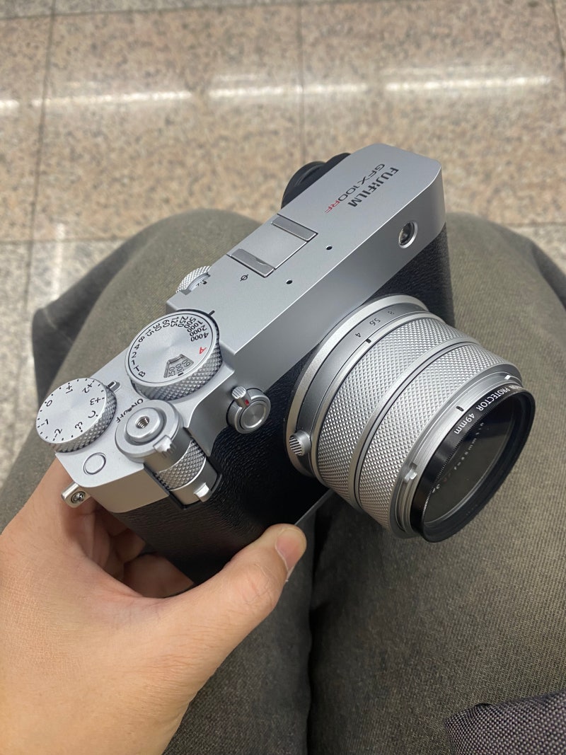 후지필름 GFX100RF - 중형카메라의 일상화