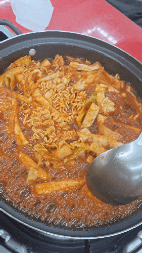  이수역 즉석떡볶이 맛집 '애플하우스' 주차 웨이팅, 전설의 야끼만두 볶음밥 솔직 후기
