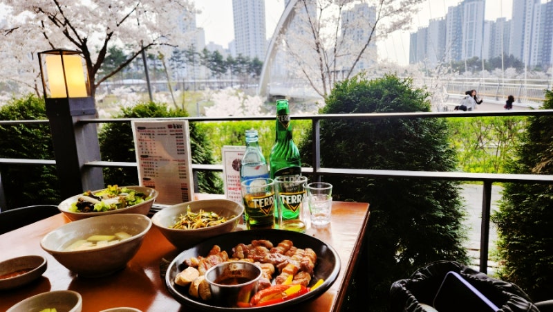 사진 4