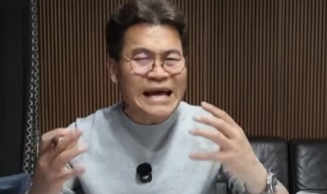  비축유 90만 배럴 유출 의혹, 전한길 고발 당했다?