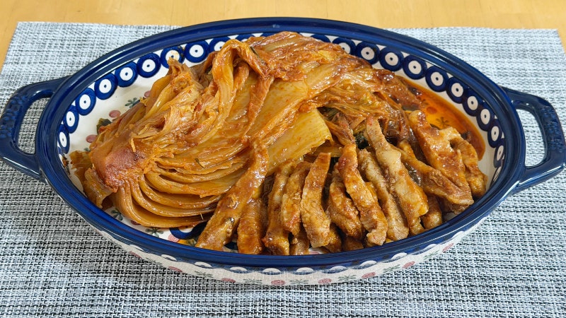간단하고 맛이 깊은 강민경 항정살 들기름 김치찜 만들기 with 코스트코 항정살