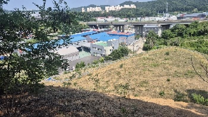  천안 목천읍 계획관리지역 대지 경매 1300평대 근생 제조업소 건축 허가 득한 토지 분석 2025타경11809