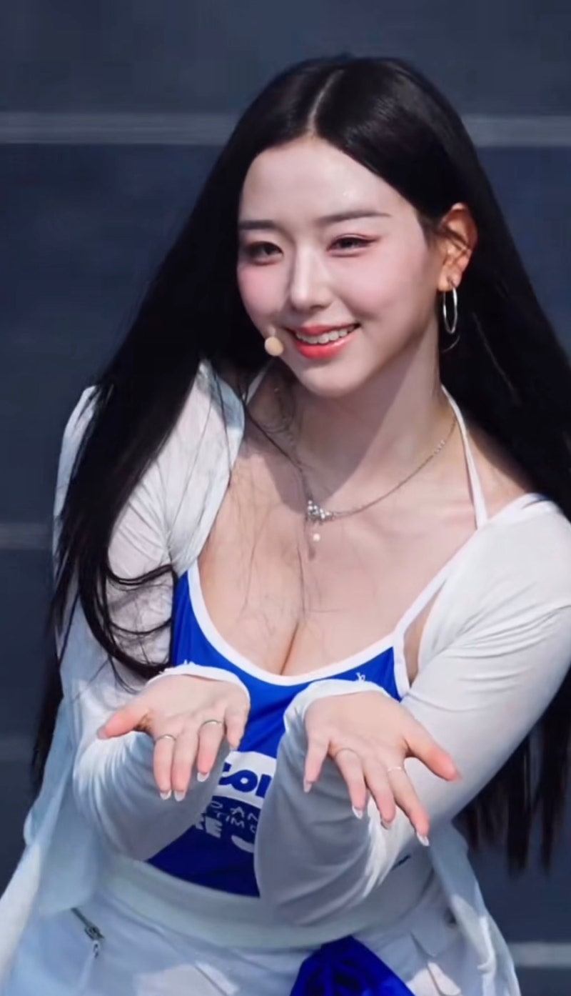 트리플에스 ‘김채연’ 프로필, 보니하니에서 아이돌로 다이어트 몸매 인사성 화제