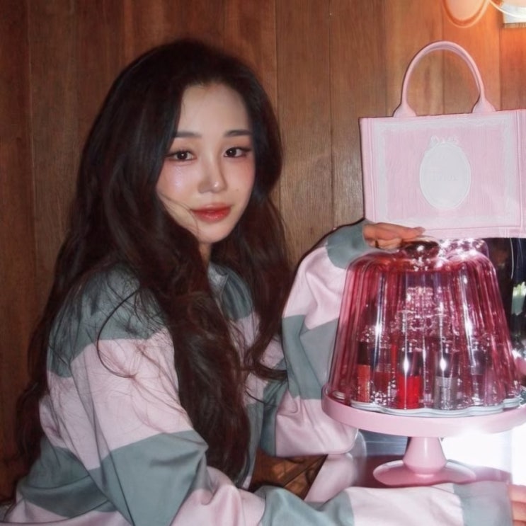  "재벌계 인맥 퀸이라더니.." 제니 닮은꼴 대림 4세 이주영 패션 대학 근황