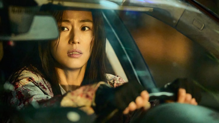  전지현 11년 만에 스크린 복귀… 영화 ‘군체’ 이거 진짜 대박 조짐입니다