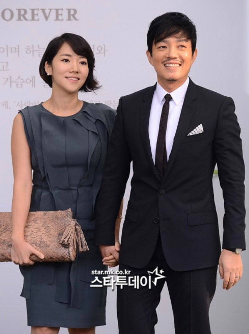 이범수 이혼 전 아내 통역사 ‘이윤진’ 아나운서 출신 프로필