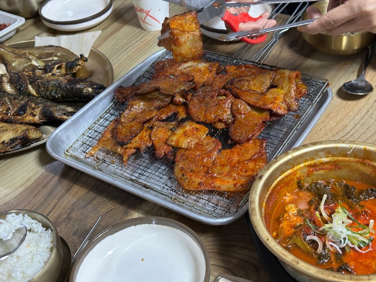  공주 반죽동 내돈내산 참숯제육석쇠 생선구이 갈치조림 1인분 주문이 가능한 한식맛집 곰골식당