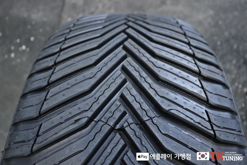 벤츠 E300 타이어 추천, 미쉐린 크로스클라이밋 2(245/45R18)