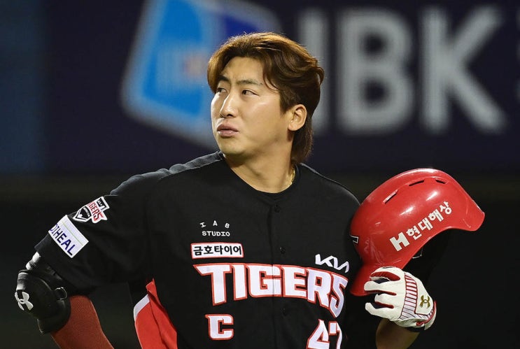 <b>기아타이거즈</b> 나성범 부진... 진짜 먹튀되려나?