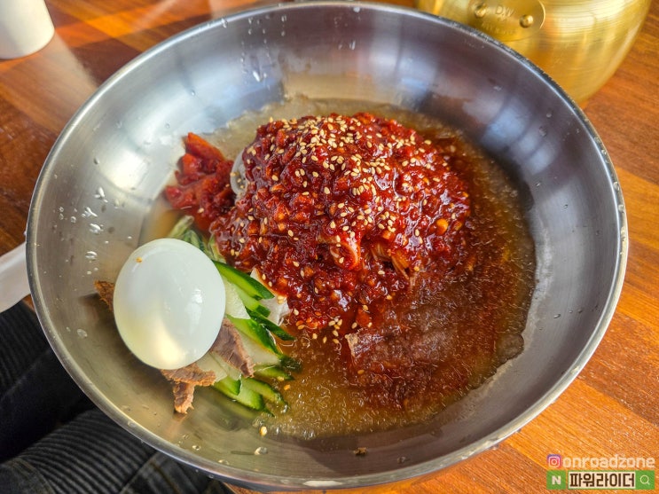  삼랑진 맛집 - 이정면옥에서 물냉면과 비빔냉면을 먹고 왔습니다.