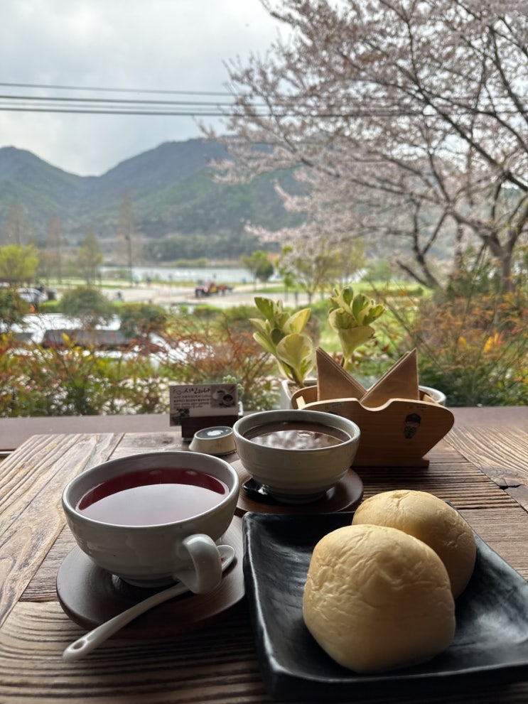  양산 물금 황산공원 카페, 전통찻집 대추차와 오미자차가 맛있는 시인과나