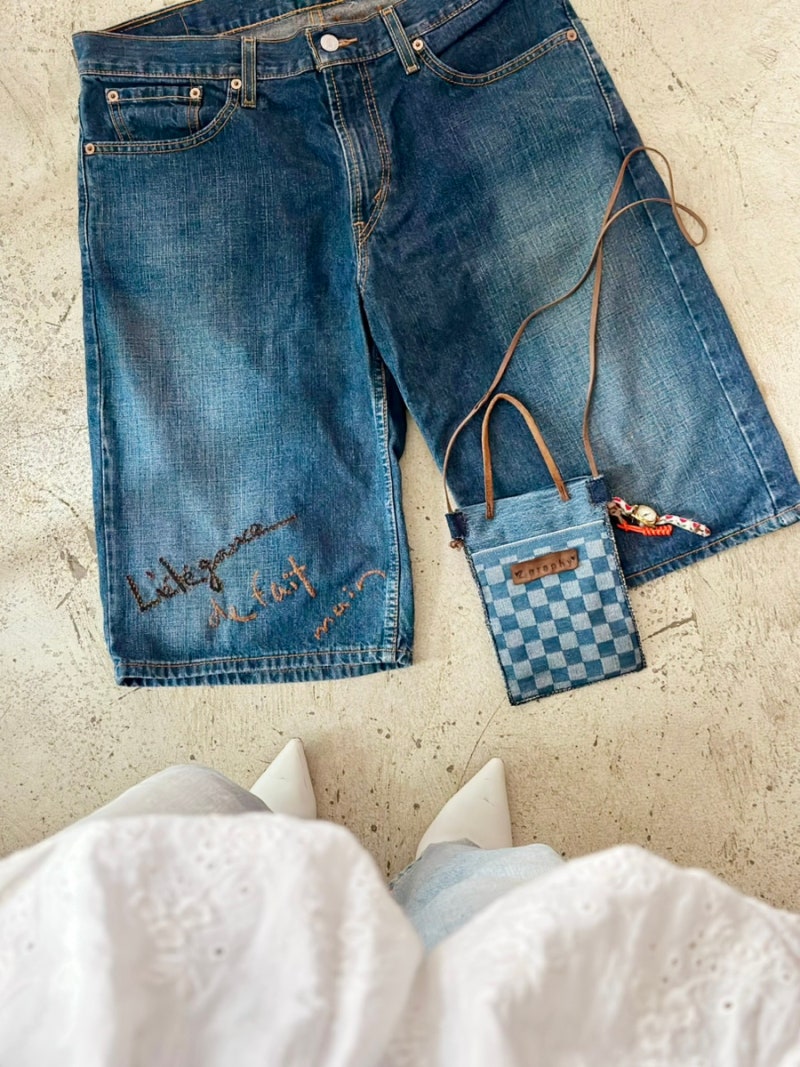 The Charm of IVE Rei's Summer Bermuda Pants! A Collection of Styling Tips