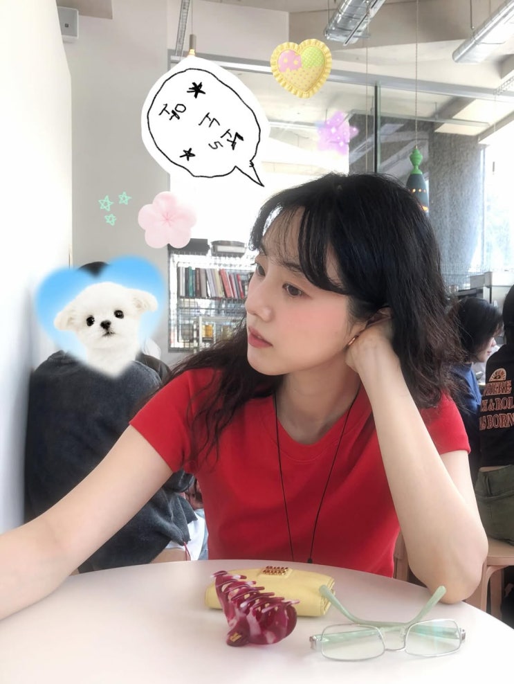  일상을 화보 같이, 박세완 인스타 봄 사복 스타일로 완성한 봄 코디