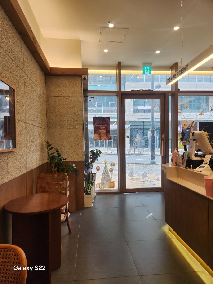 Tenpeosenteukeopi Pyeongtaekrodeojeom photo 3