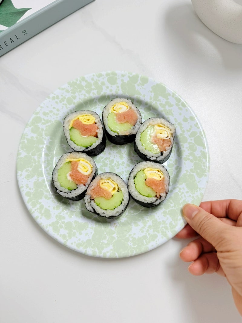 점심 혼밥 메뉴로 좋은 명란오이김밥 백명란젓 요리
