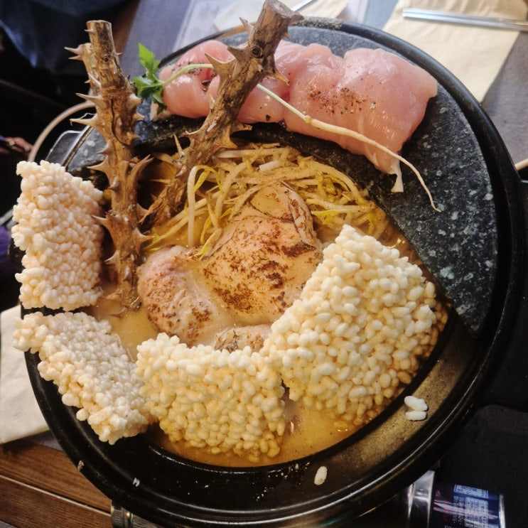  종각역술집 백숙 대신 이거! 들깨 닭전골 맛집 아리계곡 종각점 솔직후기