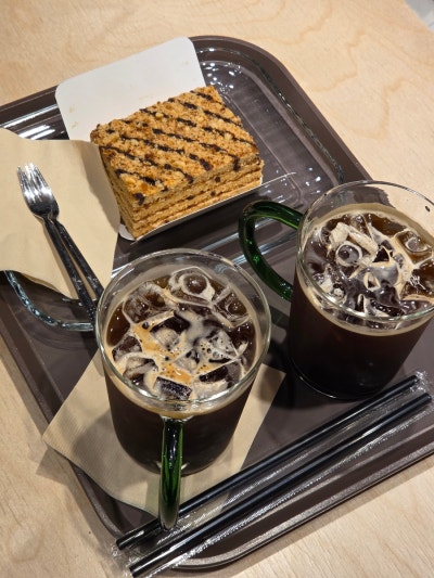 [대전 중구 카페] 팔롬비니 은행점 - 성심당 빵 반입 가능 카페 추천